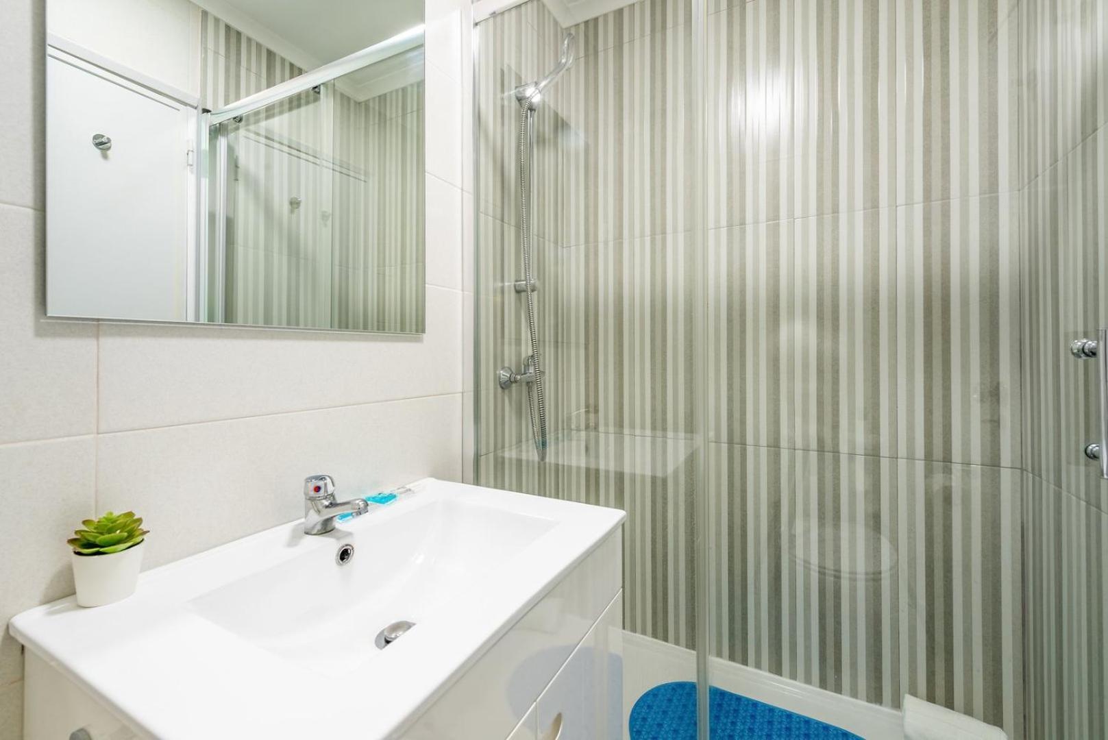 Guestready - Practical 1 Bdr Appt Near The Beach! Appartement